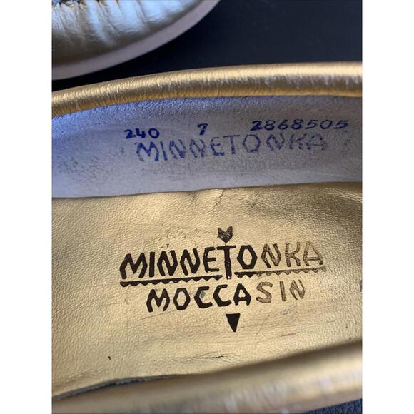 Minnetonka Shoes Women's Grace Moc Slip-On Leather Tassels Gold Size 7 - Picture 7 of 10